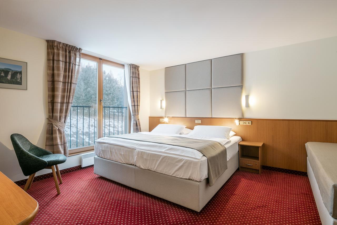 Hotel Ostrov Tisá المظهر الخارجي الصورة