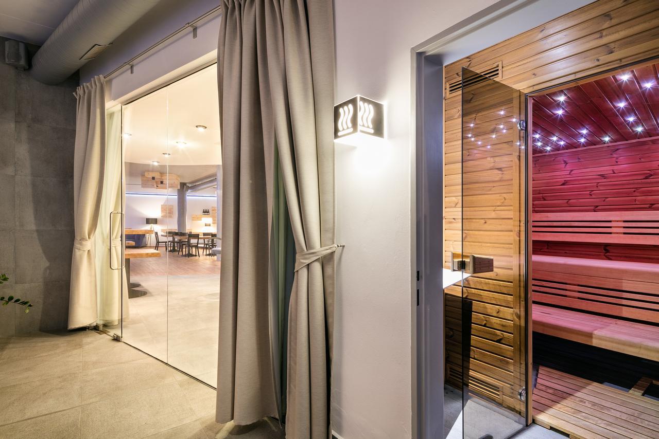 Hotel Ostrov Tisá المظهر الخارجي الصورة